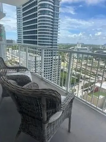 Miami FL 33130