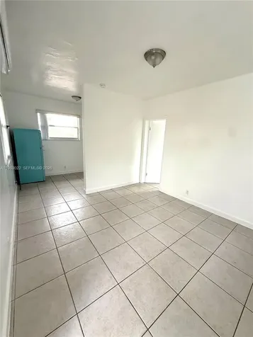 Miami FL 33142