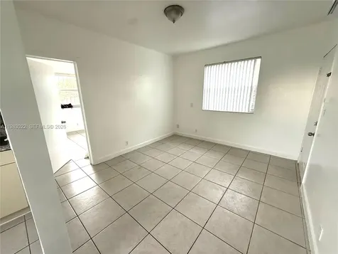 Miami FL 33142