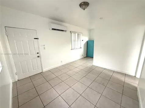 Miami FL 33142