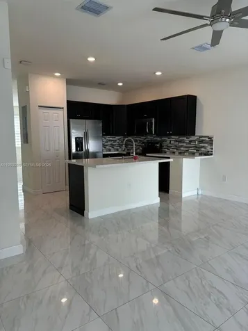 3337 W 105th Terrace Hialeah FL 33018