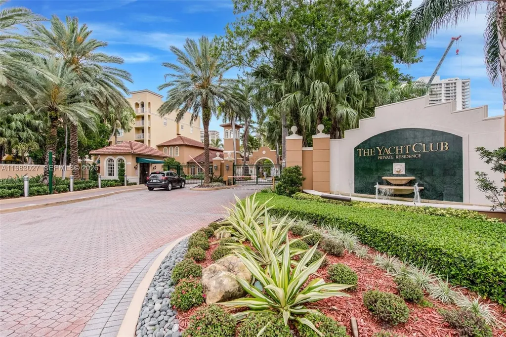19999 E Country Club Drive Aventura FL 33180