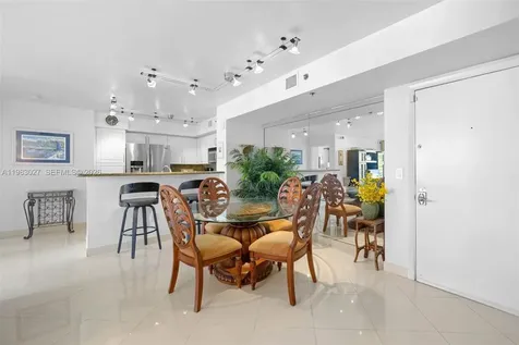 19999 E Country Club Drive Aventura FL 33180