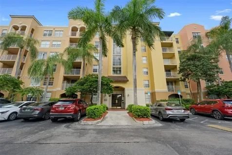 19999 E Country Club Drive Aventura FL 33180