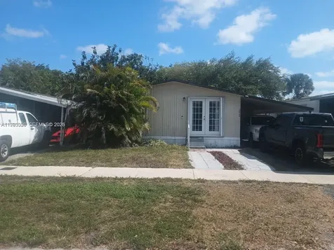 3024 SW 51st Street Dania Beach FL 33312