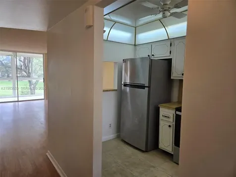 9261 Sunrise Lakes Boulevard Sunrise FL 33322