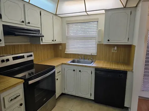 9261 Sunrise Lakes Boulevard Sunrise FL 33322