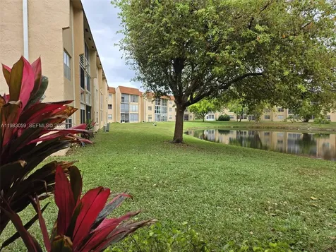 9261 Sunrise Lakes Boulevard Sunrise FL 33322