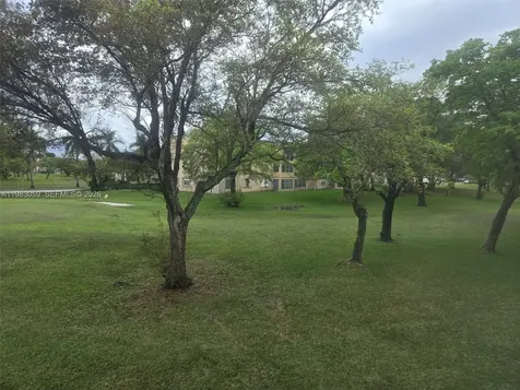 9261 Sunrise Lakes Boulevard Sunrise FL 33322