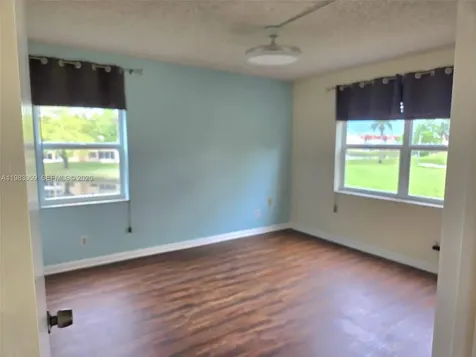 9261 Sunrise Lakes Boulevard Sunrise FL 33322
