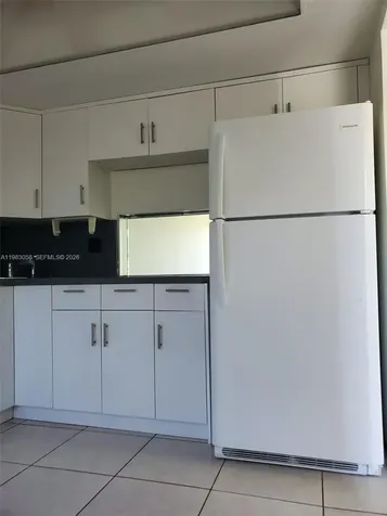 851 NE 14th Avenue Hallandale Beach FL 33009