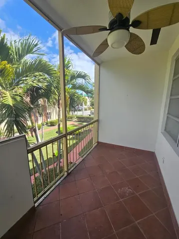 851 NE 14th Avenue Hallandale Beach FL 33009
