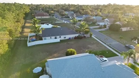 1570 SW 16th Court SW Vero Beach FL 32962