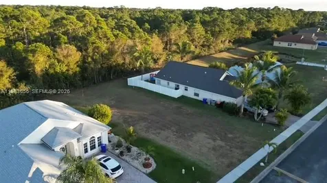 1570 SW 16th Court SW Vero Beach FL 32962