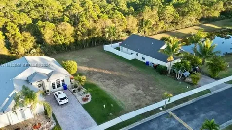 1570 SW 16th Court SW Vero Beach FL 32962