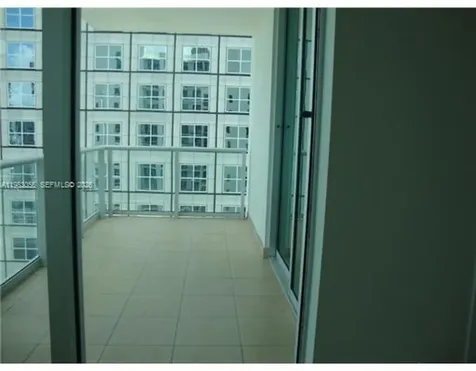 300 S Biscayne Miami FL 33131