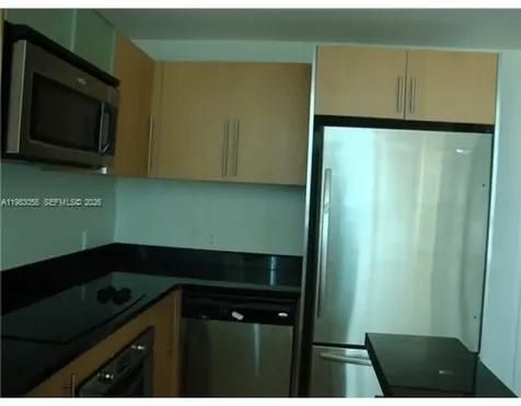 300 S Biscayne Miami FL 33131