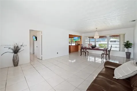 2055 NW 132nd Street Miami FL 33167