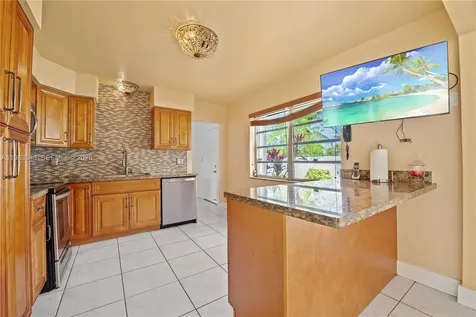 2055 NW 132nd Street Miami FL 33167