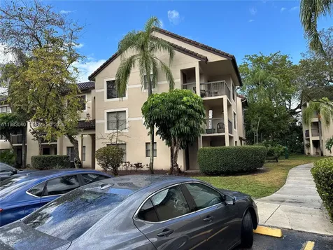 4221 W Mcnab Road Pompano Beach FL 33069