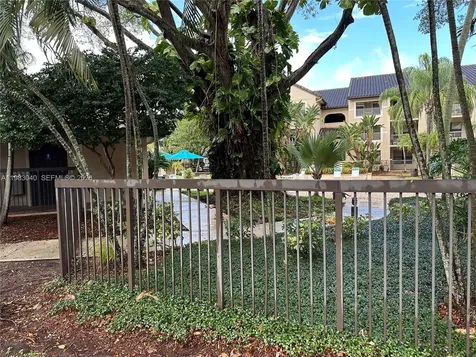 4221 W Mcnab Road Pompano Beach FL 33069