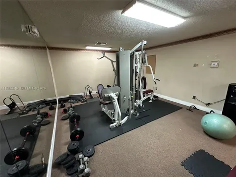 4221 W Mcnab Road Pompano Beach FL 33069
