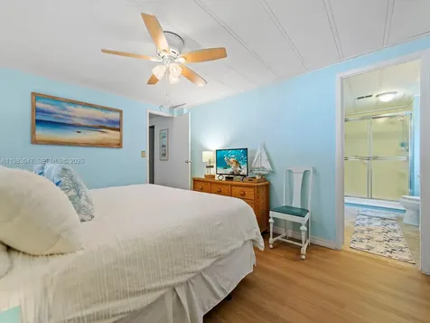 806 S Jade Drive Key Largo FL 33037