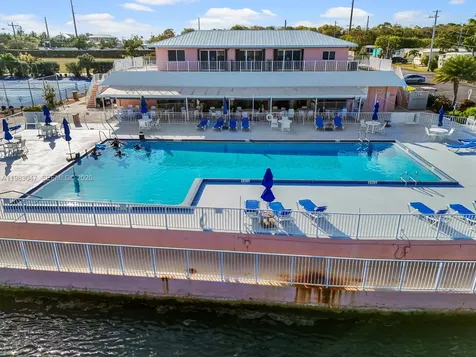 806 S Jade Drive Key Largo FL 33037