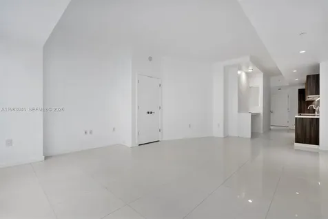 851 NE 1st Avenue Miami FL 33132