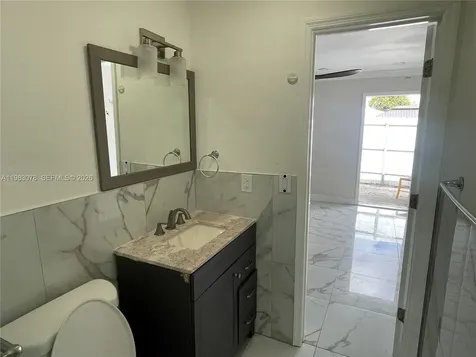 2601 N 66th Avenue Hollywood FL 33024