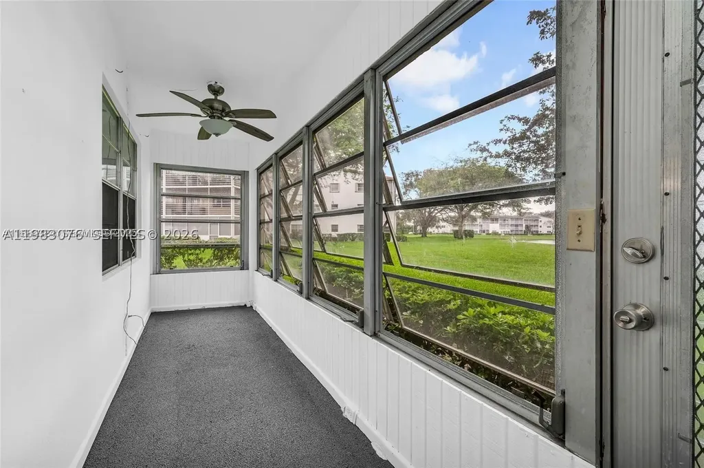 257 Fanshaw G Boca Raton FL 33434