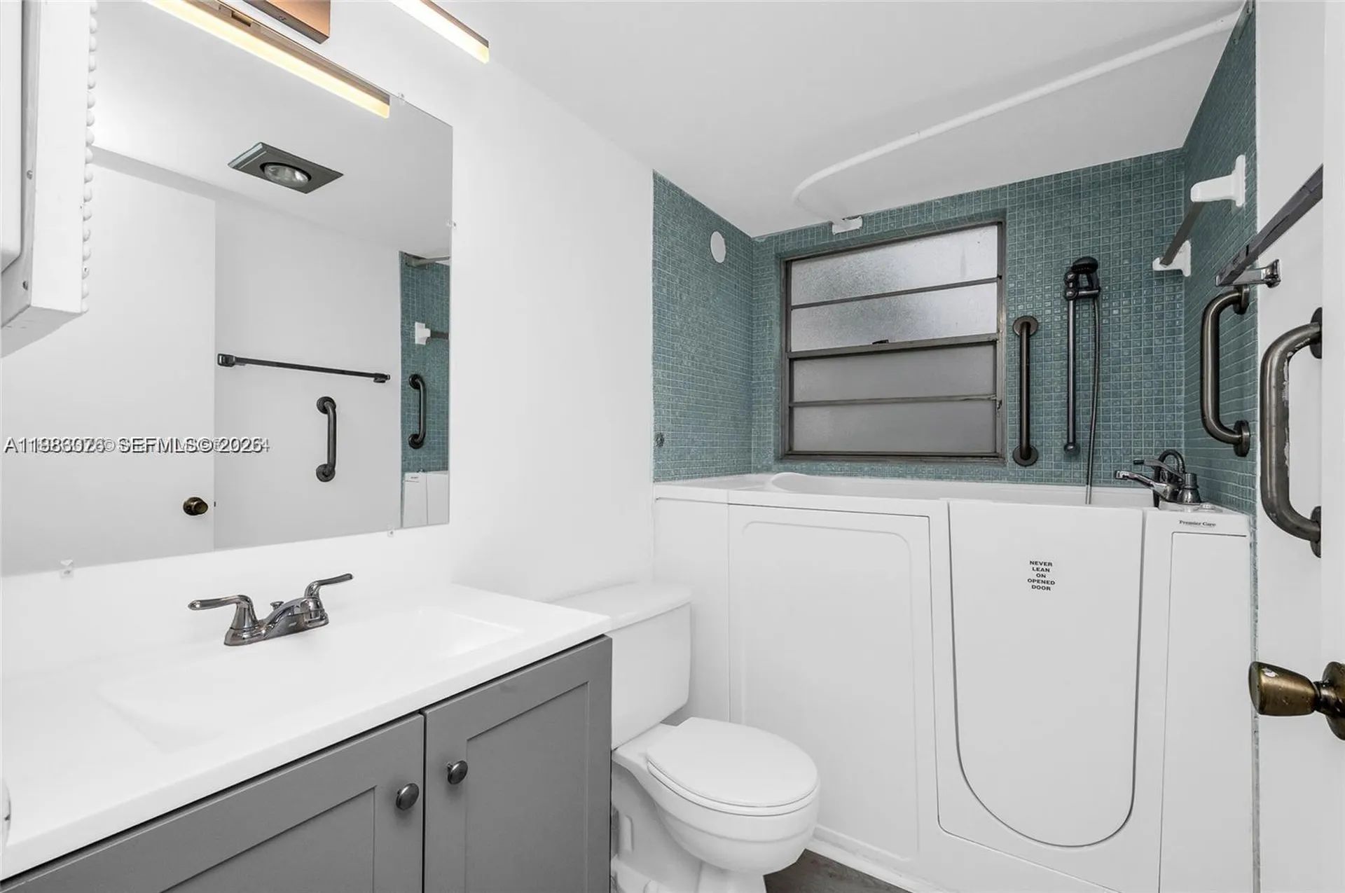 257 Fanshaw G Boca Raton FL 33434