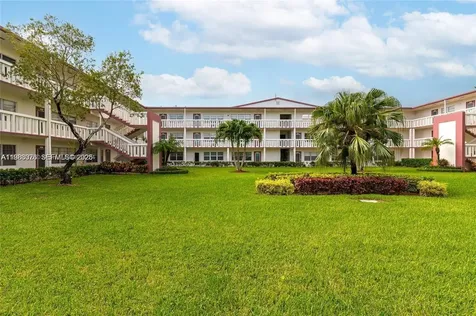 257 Fanshaw G Boca Raton FL 33434