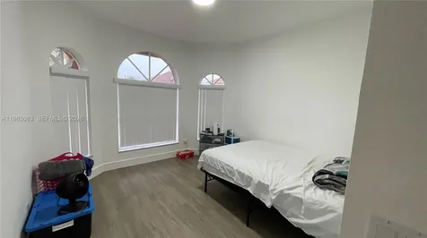 11581 SW 10th Court Pembroke Pines FL 33025