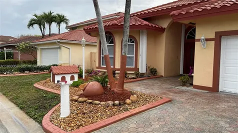11581 SW 10th Court Pembroke Pines FL 33025