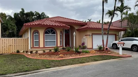 11581 SW 10th Court Pembroke Pines FL 33025