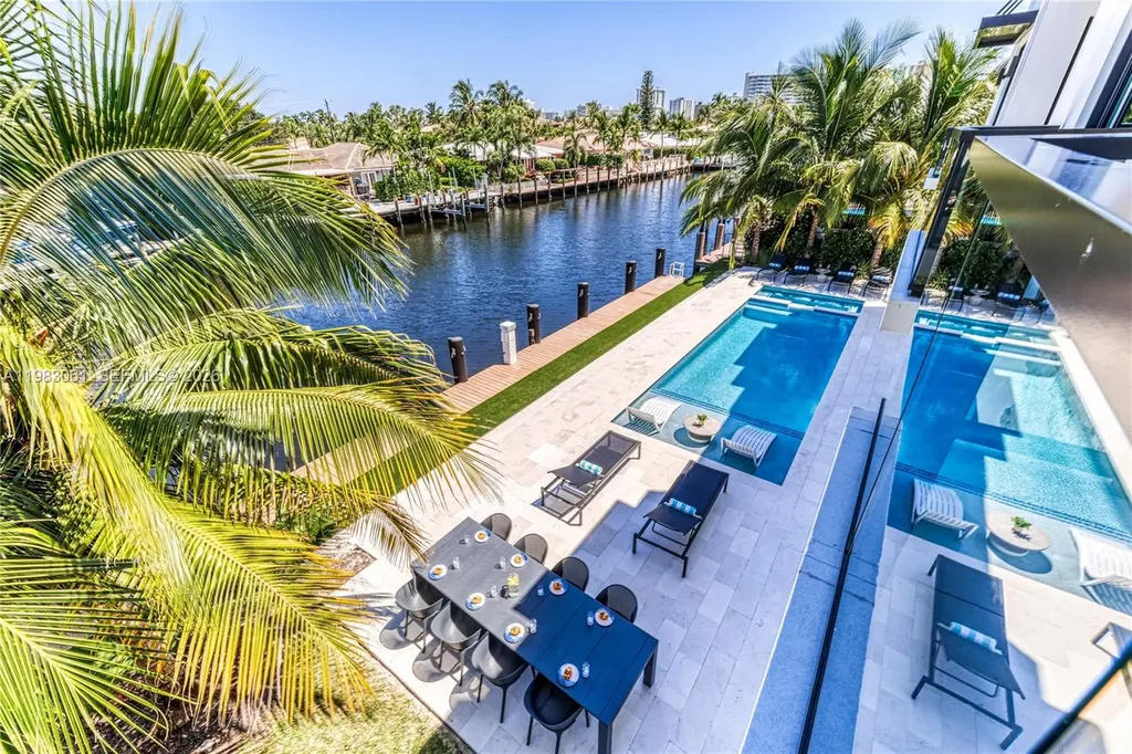 2817 NE 35th Street Fort Lauderdale FL 33306