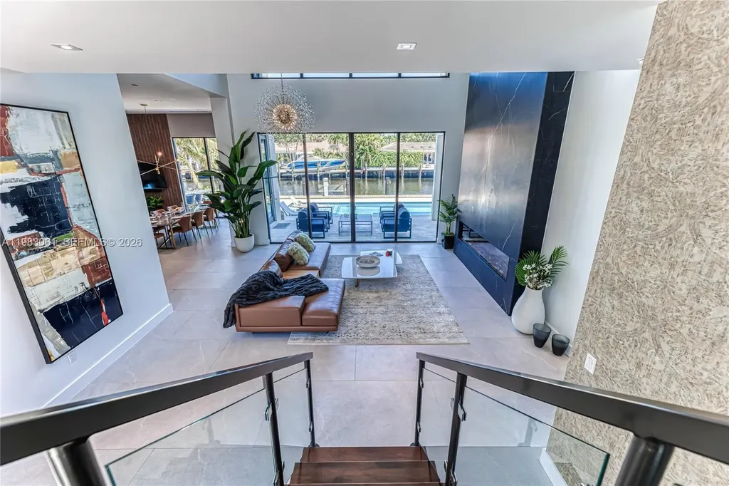 2817 NE 35th Street Fort Lauderdale FL 33306