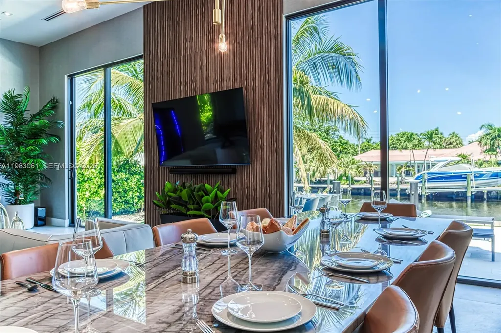 2817 NE 35th Street Fort Lauderdale FL 33306