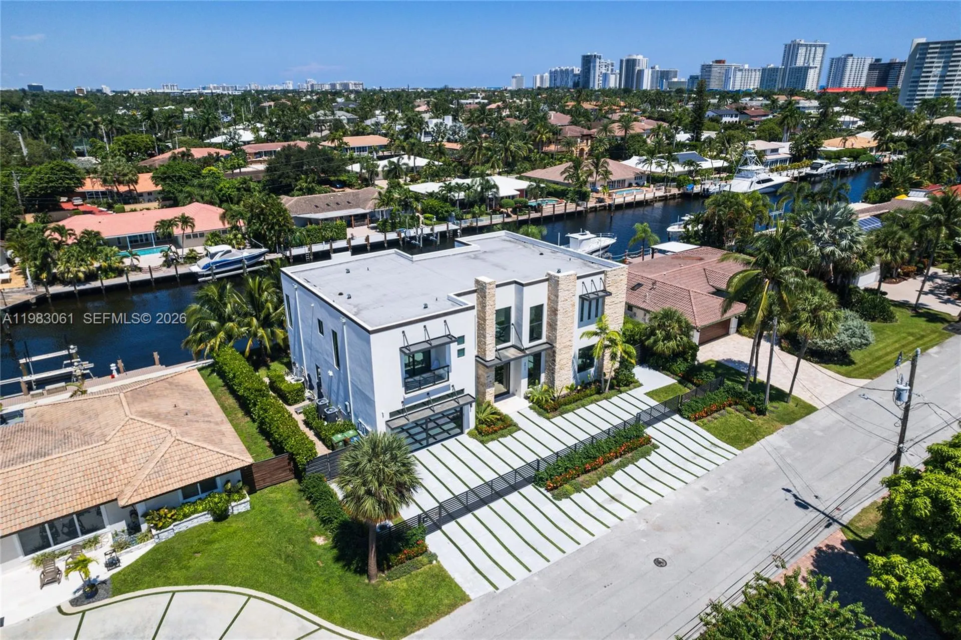 2817 NE 35th Street Fort Lauderdale FL 33306