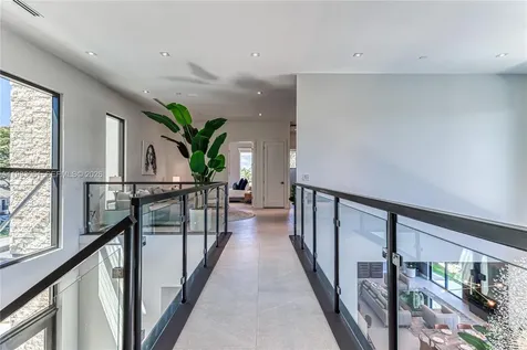 2817 NE 35th Street Fort Lauderdale FL 33306