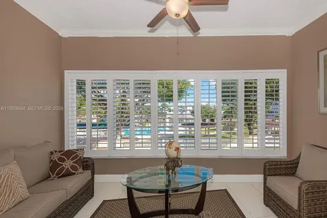 4270 NW 40th Street Lauderdale Lakes FL 33319