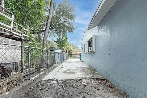 259 NE 56th Street Miami FL 33137