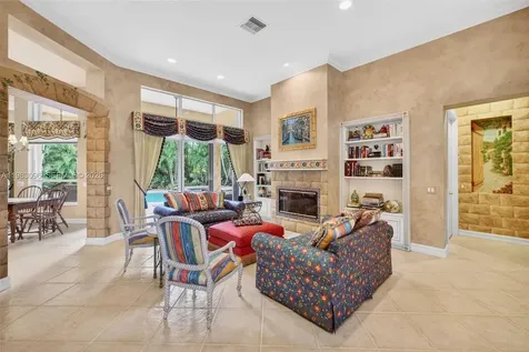 1083 SW 156th Terrace Pembroke Pines FL 33027