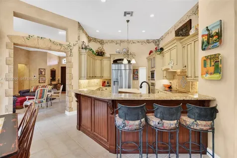 1083 SW 156th Terrace Pembroke Pines FL 33027