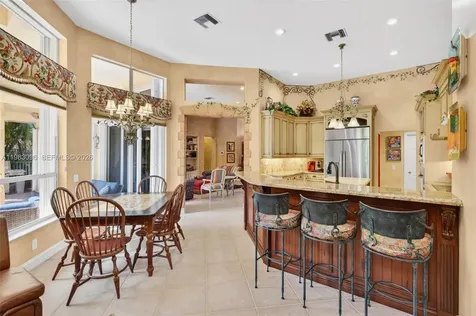 1083 SW 156th Terrace Pembroke Pines FL 33027