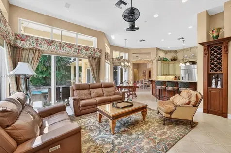 1083 SW 156th Terrace Pembroke Pines FL 33027