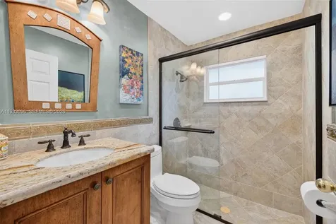 1083 SW 156th Terrace Pembroke Pines FL 33027