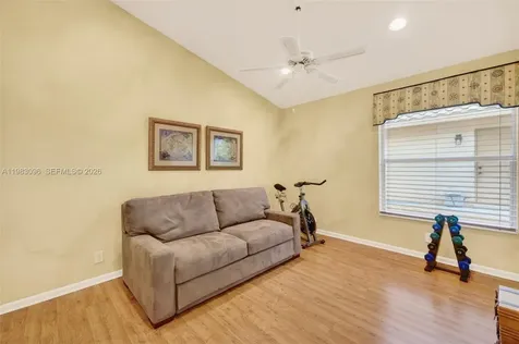 1083 SW 156th Terrace Pembroke Pines FL 33027