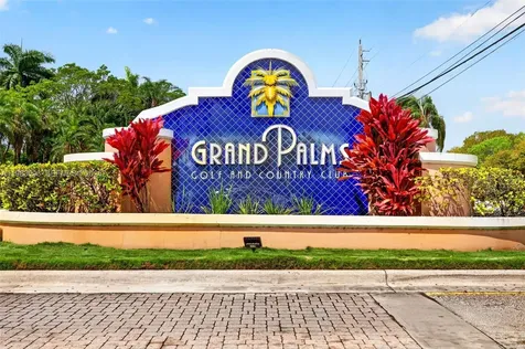 1083 SW 156th Terrace Pembroke Pines FL 33027
